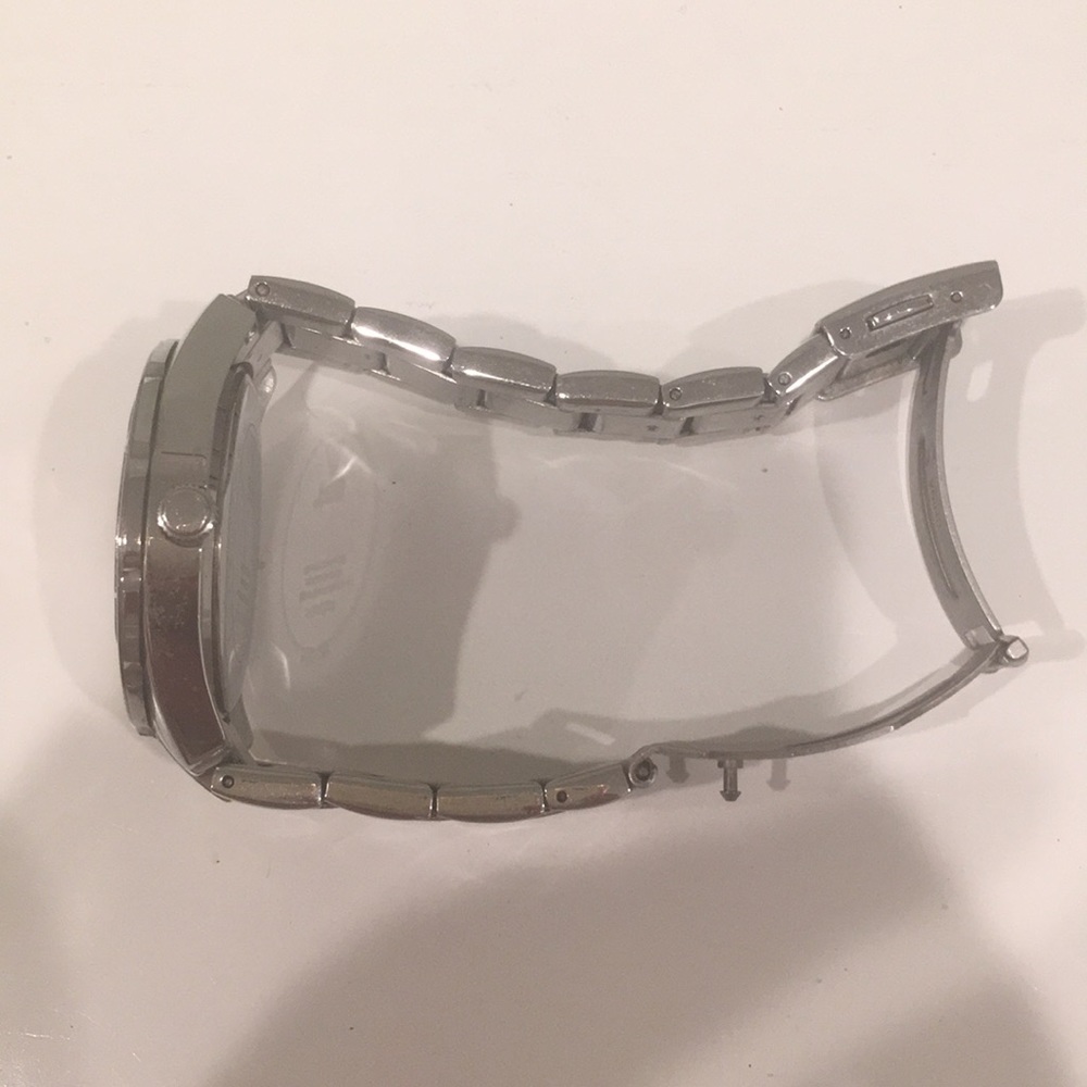 Guess Watch - Picture 4 of 5